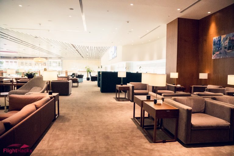Cathay Pacific Business Class Lounge Singapore Terminal 4 Review (8 of 50)