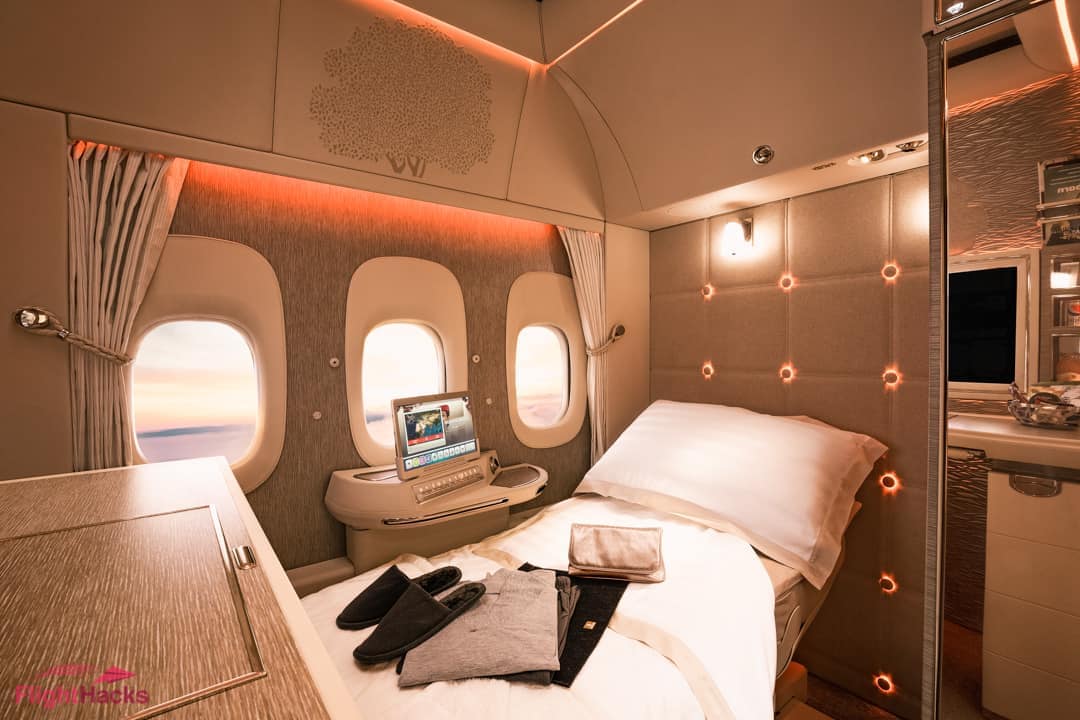 How To Book New Emirates First Class 777-300 2