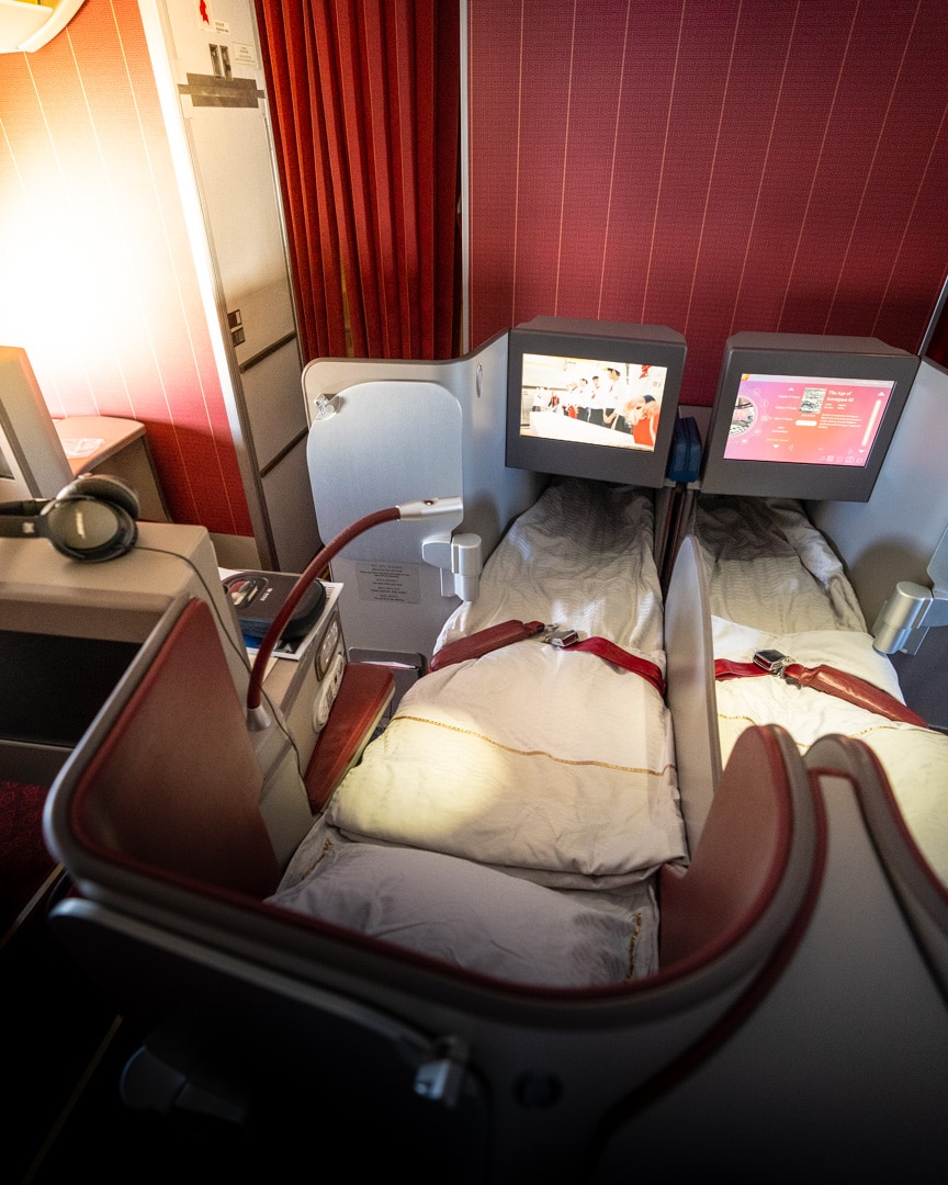 Hainan Airlines Review - A330 Business Class 54