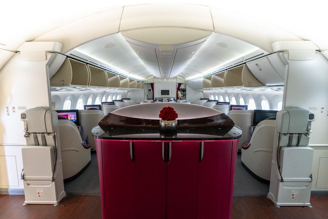 Qatar Airways B787 Business Class Review - Nice to Doha 4