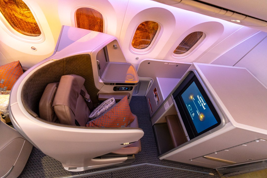 Singapore Airlines 787-10 Business Class Review 6