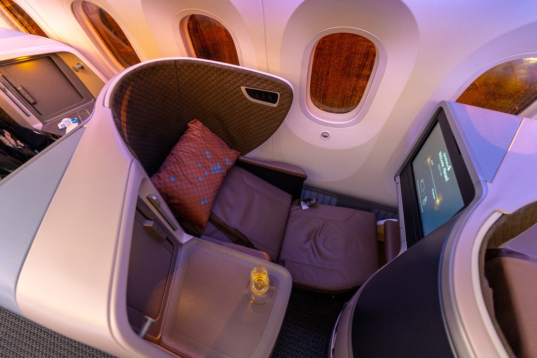 Singapore Airlines 787-10 Business Class Review 5