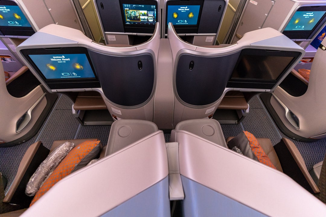Singapore Airlines 787-10 Business Class Review 8