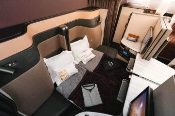 Qatar Airways QSuite B777-300 Review